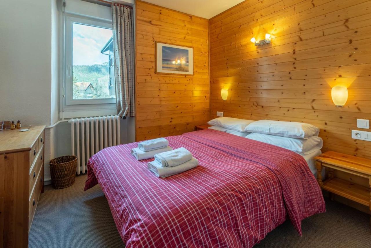 Hotel Les Aravis Saint-Jean-de-Sixt Dış mekan fotoğraf